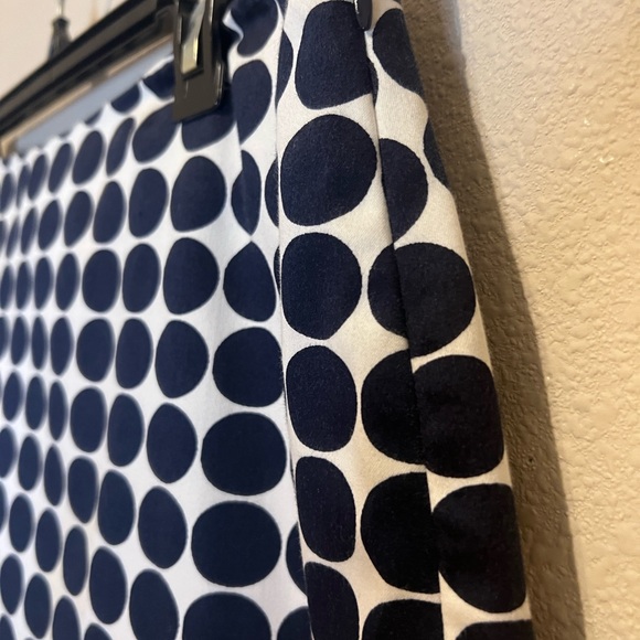 Anne Klein Blue and White Pencil Skirt Mini Length - Picture 2 of 5